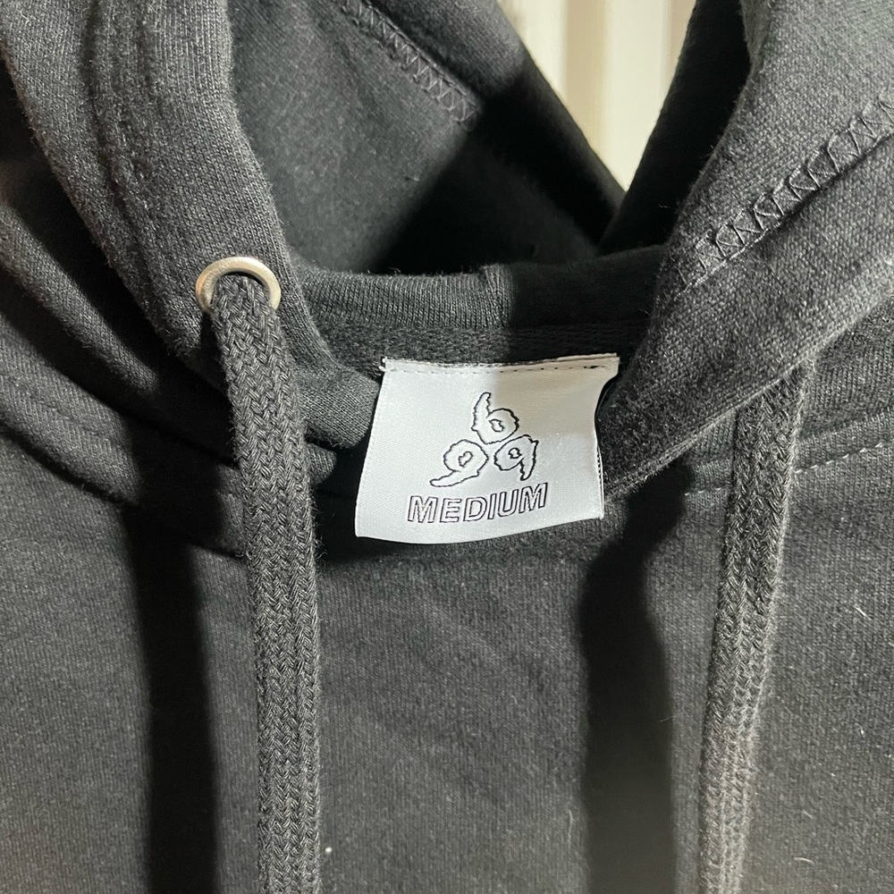 Black “Goodbye & Good Riddance” Graphic Sweater - Picture 4 of 4